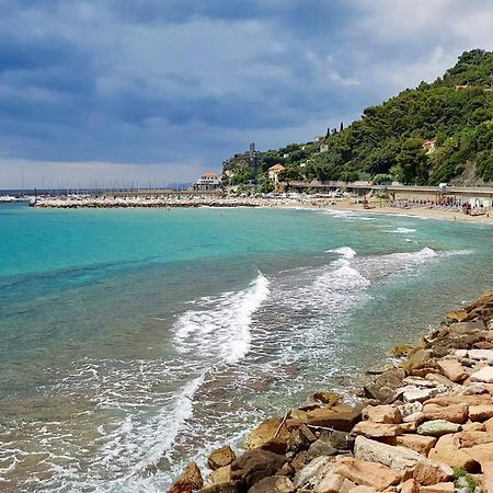 Hotel Del Golfo Finale Ligure Kültér fotó