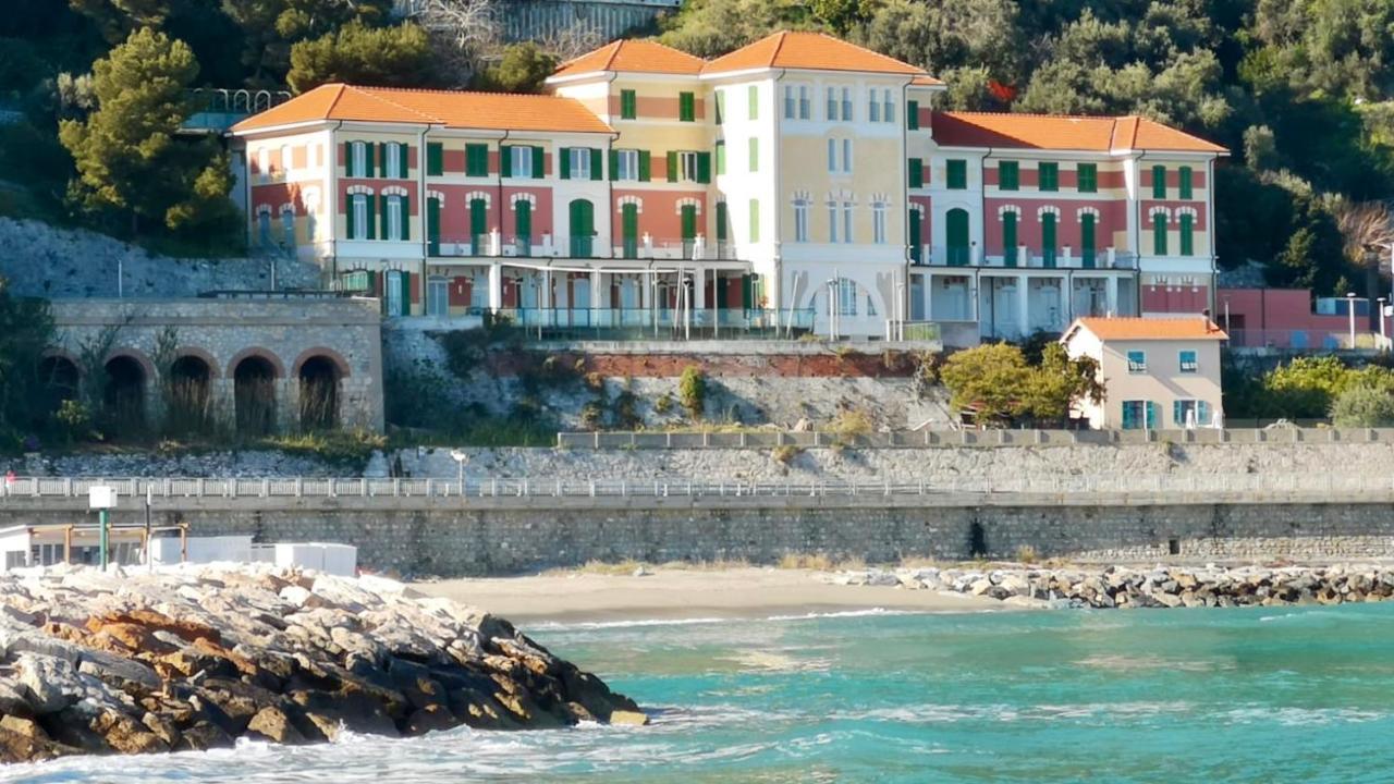 Hotel Del Golfo Finale Ligure Kültér fotó